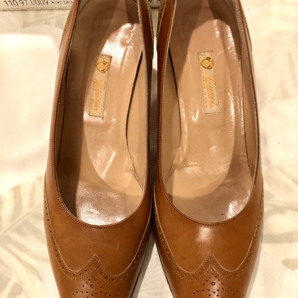 Classic Gucci heels - Picture 2 of 6